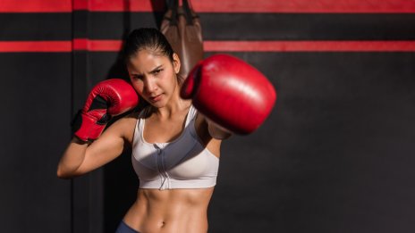 Усещате ярост: Имате късмет – бойните спортове са хит напоследък