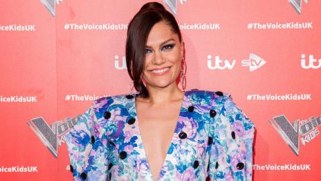 Джеси Джей откровено за проблемите си с гърлото