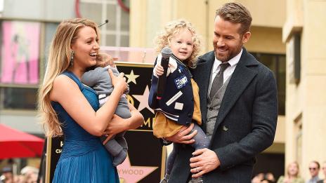 Райън Рейнолдс: Отглеждането на три дъщери е най-трудната ми роля