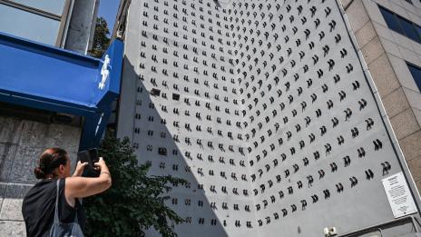 440 обувки в памет на жертвите на домашно насилие