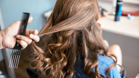 Емилия смени цвета на косата – намеква за старта на нова глава от живота си