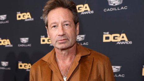 Дейвид Духовни си пишел сам голите сцени