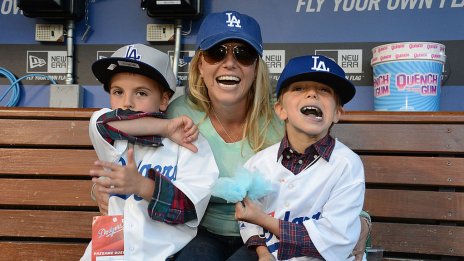 Бритни Спиърс се извини на синовете си: Не исках да ви наранявам