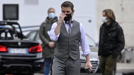 Том Круз бесен на колегите си: Ако не спазвате правилата, изхвърчате!