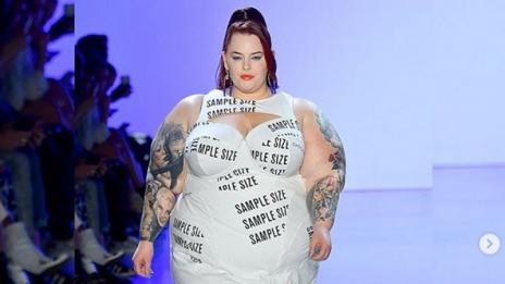 Тес Холидей с участие по време на Седмицата на модата в Ню Йорк