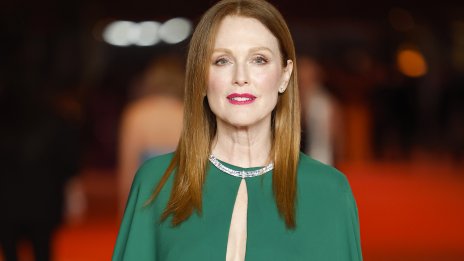 Празнично зелено: Кои звезди носят зелени тонове в духа на Коледа