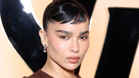 Зоуи Кравиц участва в много провокативна реклама на YSL