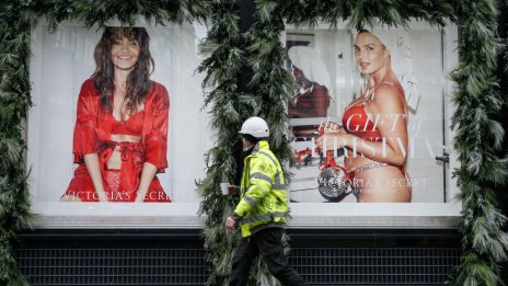 Историческо: София Жирау е първият модел на Victoria's Secret със синдром на Даун