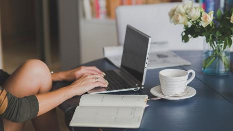 5 начина да бъдете по-креативни, докато работите вкъщи