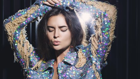 Сако с пайети – идеално за празниците