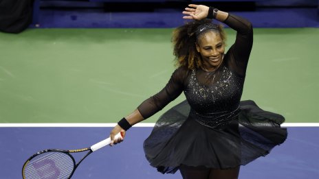 Роклята на Серина Уилямс за Open 2022 със символично значение