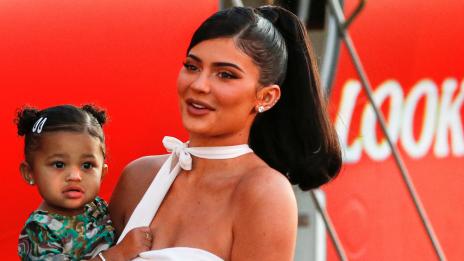 Кайли Дженър с ограничителна заповед срещу фен