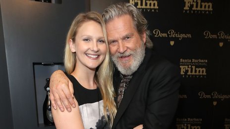 Напук на рака: Джеф Бриджис заведе дъщеря си до олтара