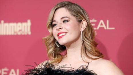 Саша Питърс от „Малки сладки лъжкини“ е бременна