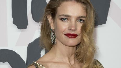 Наталия Водянова и Новак Джокович празнуват Коледа по стар стил