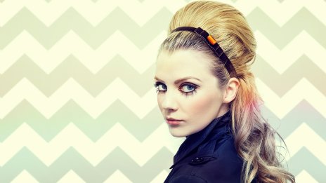 Бюти тенденции – грим от 60-те за есен/зима 2022