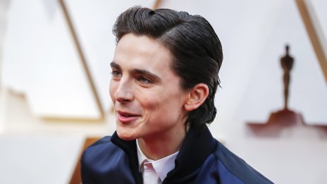 Тимъти Шаламе  като младия Уили Уонка, а как реагират актьорите от миналите филми?