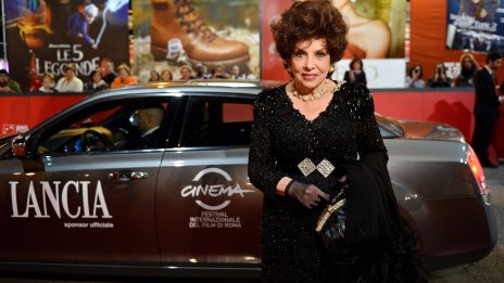 Легендата на италианското кино Джина Лолобриджида почина на 95 години