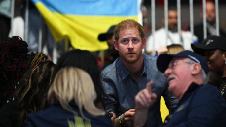 Принц Хари кацна неочаквано в Украйна