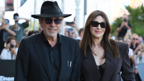 Любов, кино и стил – Моника Белучи и Тим Бъртън на червения килим