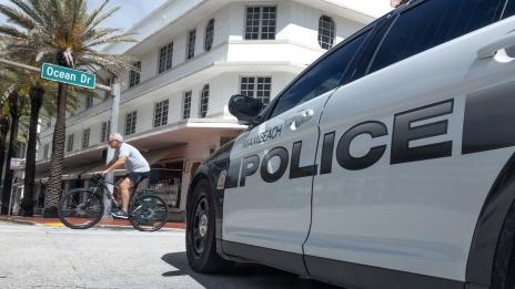 Грегъри Тайри Бойс, звездата от „Здрач“, е открит мъртъв заедно с приятелката си