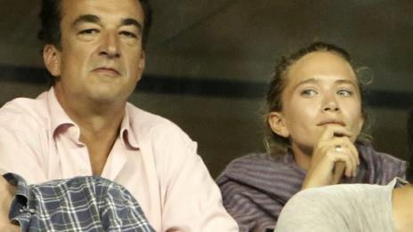 Стана ясно защо се развеждат Мери-Кейт Олсън и Оливие Саркози