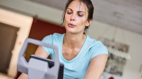 Остани вкъщи, бъди активен!