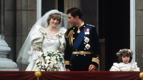 Принцеса Даяна и проблемите със сватбената ѝ рокля