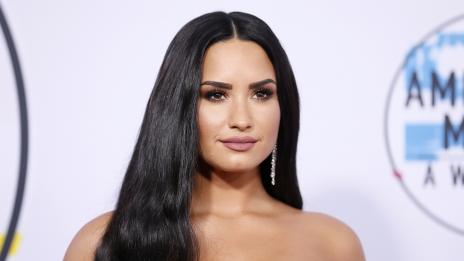 Деми Ловато – влюбена, а може би и бременна?