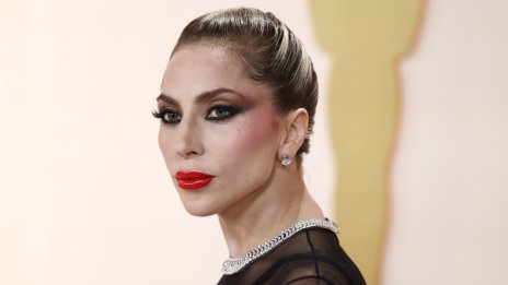 Лейди Гага: Гримирането се превърна в терапия за мен