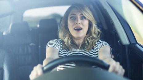 Зодии и коли: Какъв шофьор сте според астрологичния ви знак?