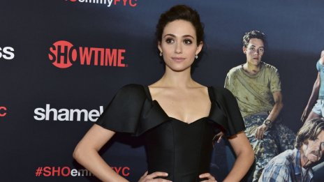 Актрисата Еми Росъм сподели първа снимка на дъщеря си