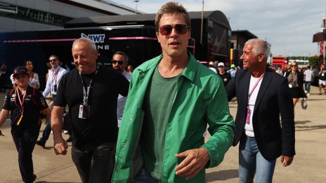 Истинският Бенджамин Бътън – Брад Пит изглежда супер млад на прага на 60-ия си рожден ден