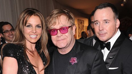 Бритни Спиърс се връща в студиото с Елтън Джон