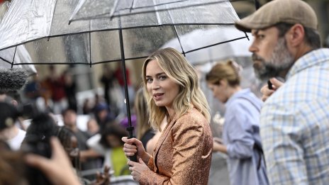 Емили Блънт е „отвратена“ от себе си заради обидни коментари към сервитьорка