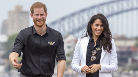 След Кейт и Уилям – Меган и Хари също бяха обвинени в манипулиране на семейна снимка