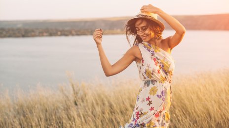 Пролет 2022: Пет модни тенденции, които да опитате