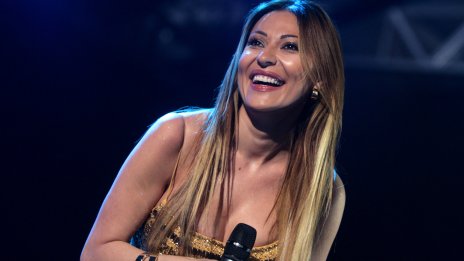 Цеца Величкович и по-младото ѝ гадже – на почивка на остров Кипър