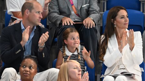 Кралска мода: Кейт Мидълтън и Шарлот се допълват 