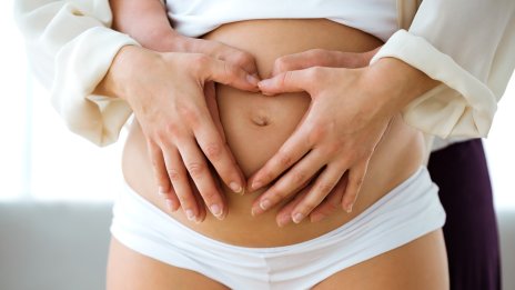 В трепетно очакване – половинката на Иво Аръков показа коремчето 