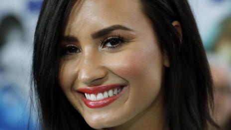 Деми Ловато разкри истинската причина за раздялата с гаджето ѝ Макс Ерих