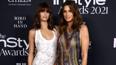 Семейна красота: Синди Крауфорд и Кая Гербер на червения килим