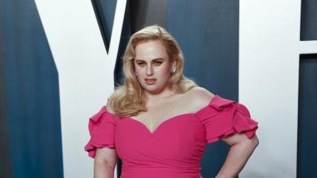 Ребъл Уилсън отново показа как отслабва