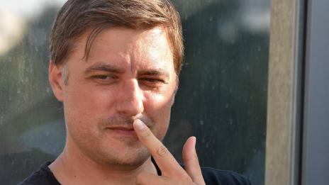 Снимка на Владо Карамазов се появи в престижно списание