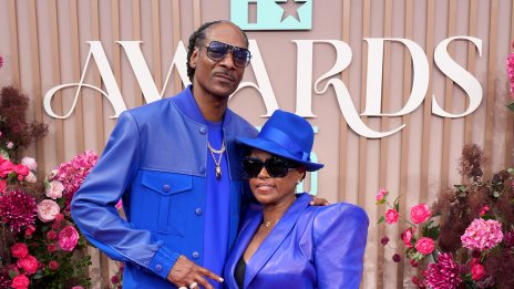 Любов и романтика – Снуп Дог празнува 28 години от сватбата със съпругата си