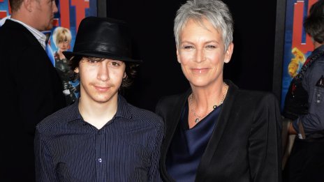 Джейми Лий Къртис показа сина си, който живее като жена