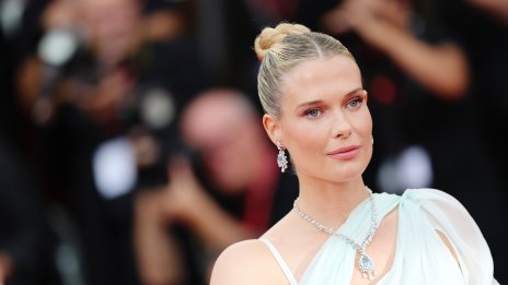 Мода, красота и блясък &ndash; лейди Елиза Спенсър с уникална &bdquo;гола&ldquo; рокля на Oscar de la Renta