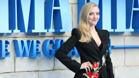 Златен глобус 2021: Аманда Сайфред с диаманти за 1 милион долара