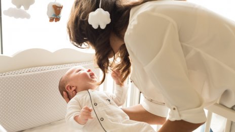 Как да подготвите правилно леглото за бебето