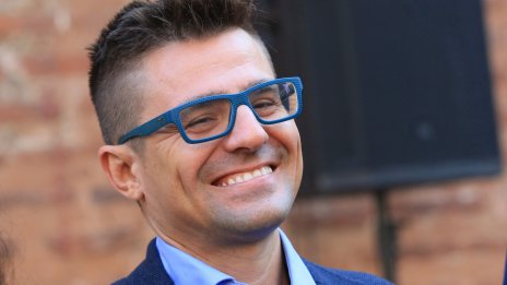 Андрей Арнаудов със снимки на порасналото си момче 